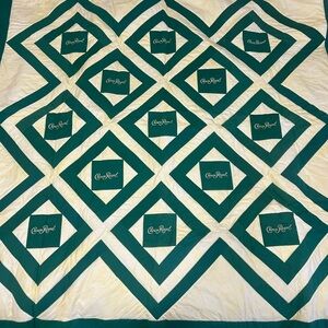 Crown Royal handmade Green and Cream Quilt